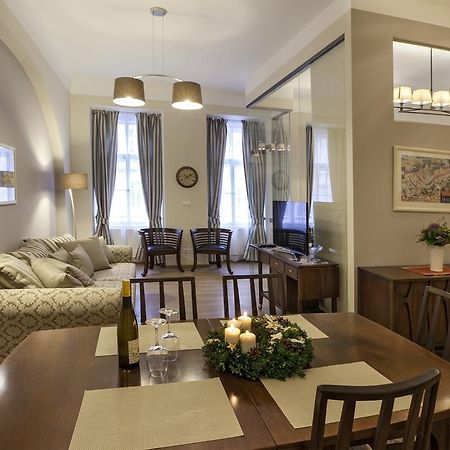 פראג Igor And David Apartments מראה חיצוני תמונה