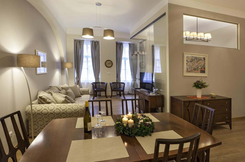 פראג Igor And David Apartments מראה חיצוני תמונה